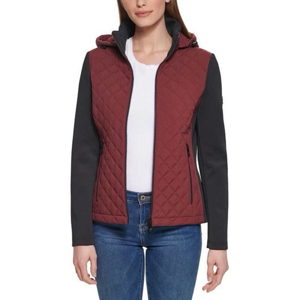 Andrew Marc Mixed Media Diamond Quilted
Burgundy & Black Jacket Size XXL